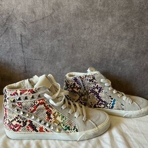 Colorful Snake Print High-Top Sneakers
